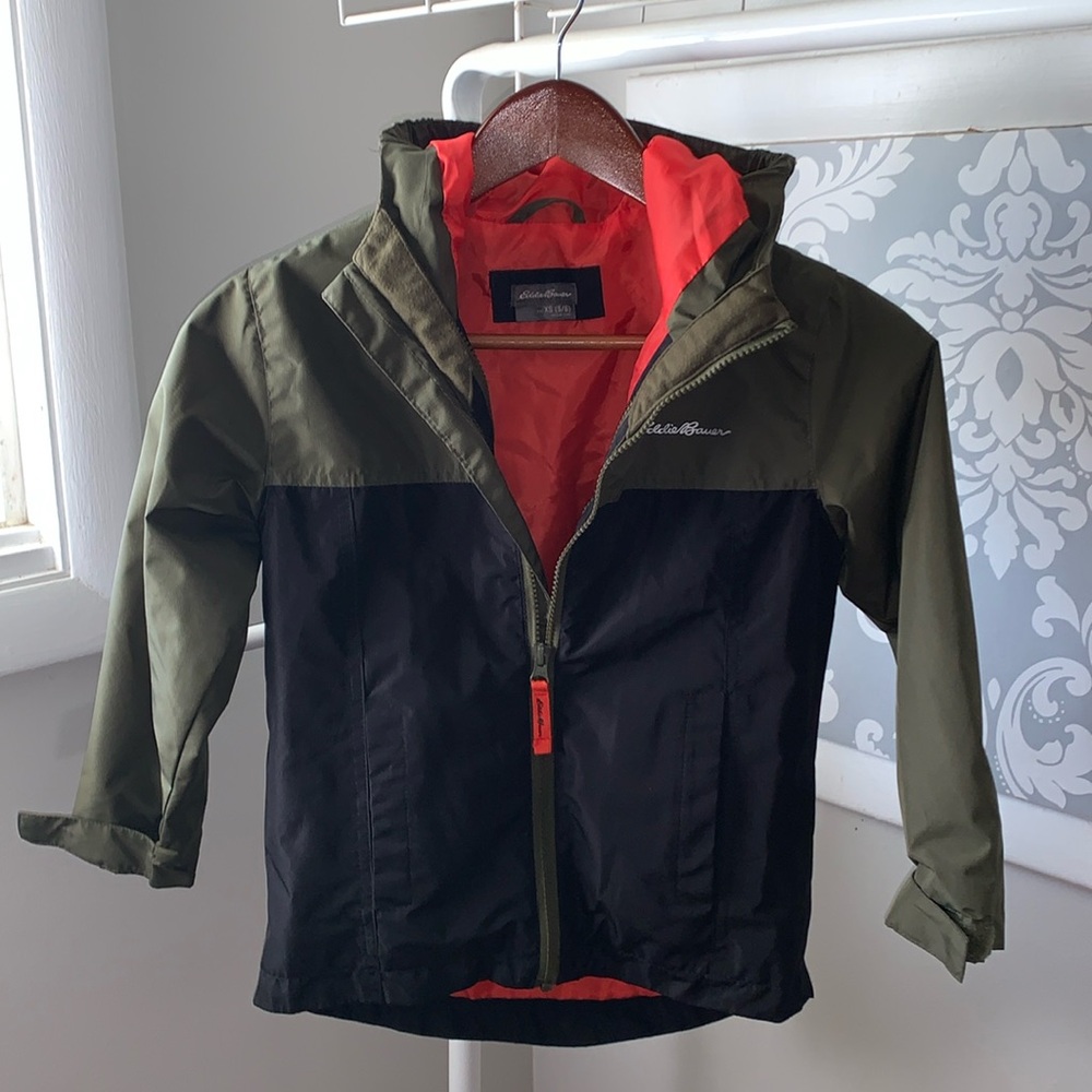 NWOT Eddie Bauer Boys Jacket Size 5/6